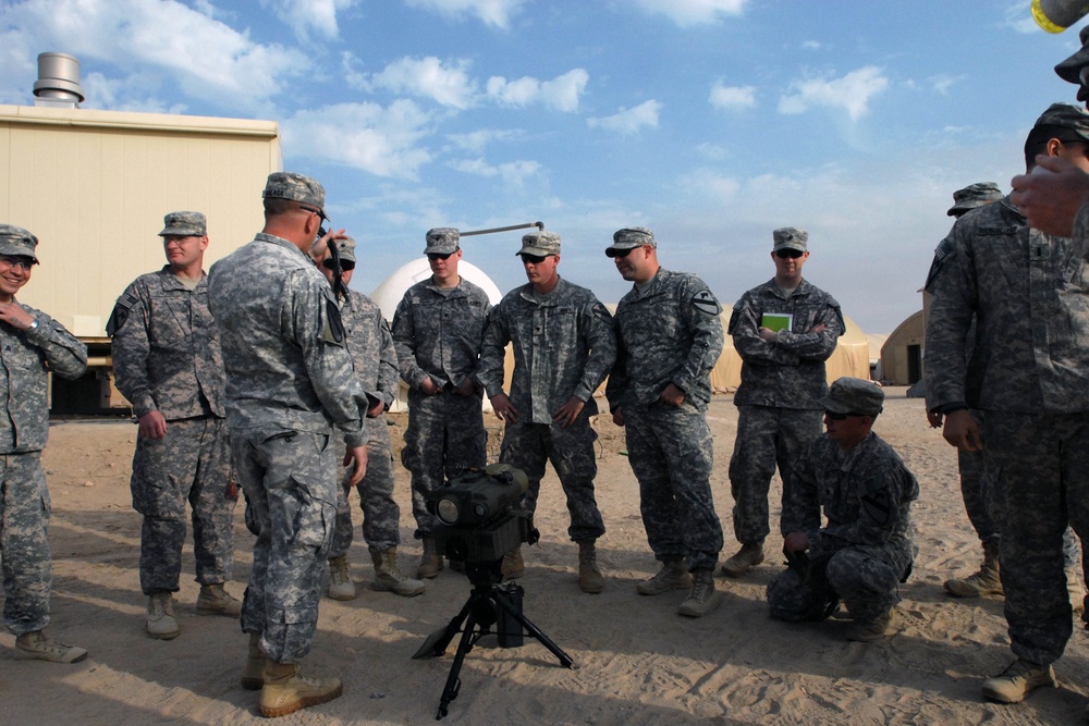 Lancers train at Kuwaiti range