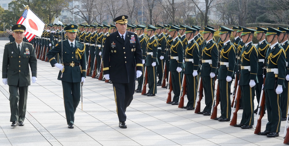 Army chief of staff visits Tokyo