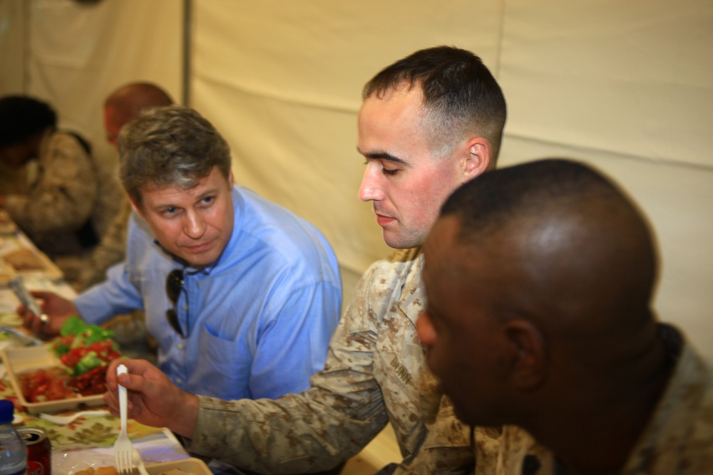 Senators, Representative visit Camp Leatherneck