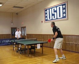 Jacksonville Center USO helps troops and families