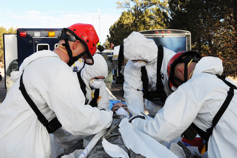 South Dakota National Guard conducts rescue training at Jewel Cave