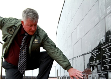 USMC helicopter pilots honored 9 years after death in Iraq