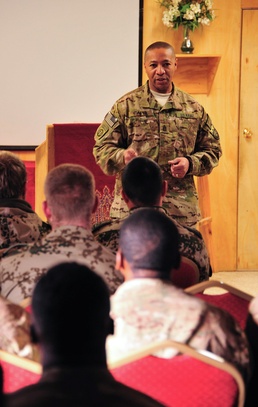 ISAF senior enlisted service member visits troops at Camp Spann