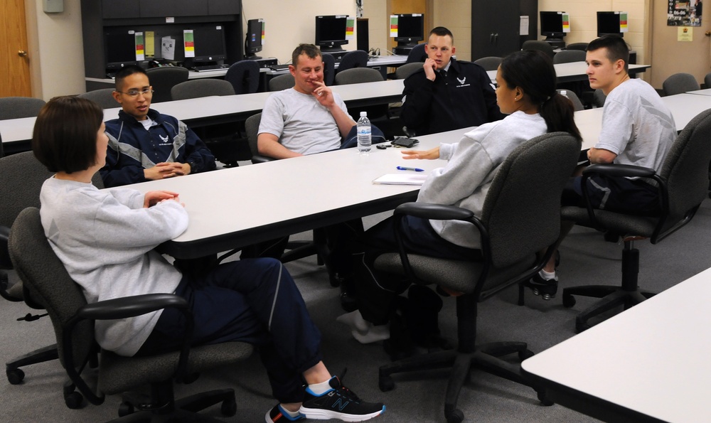 Airmen learn to bounce back with resiliency training