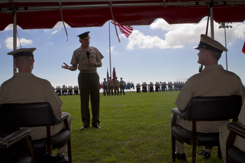 MARFORPAC Command Master Chief change of office ceremony