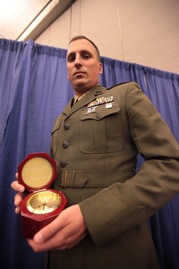 Prestigious Copernicus Award given to 13th MEU assistant communications officer