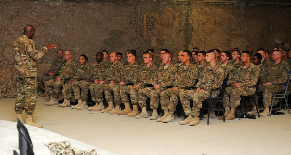 Command Sgt. Maj. Lambert speaks with 82nd Airborne Soldiers at NCO Induction ceremony