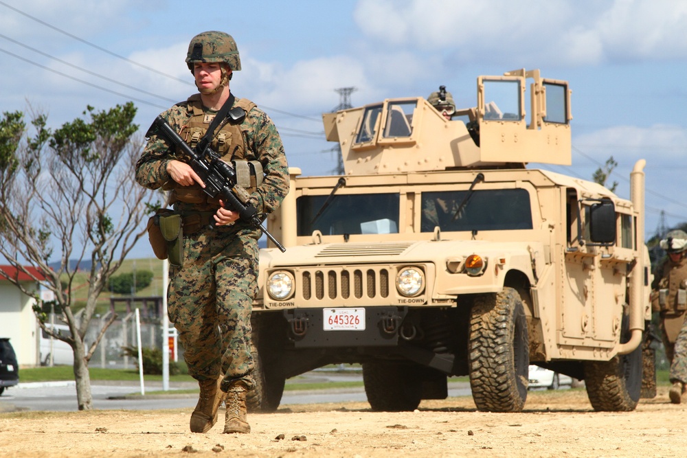 Marines conduct Exercise Yama Sakura 61