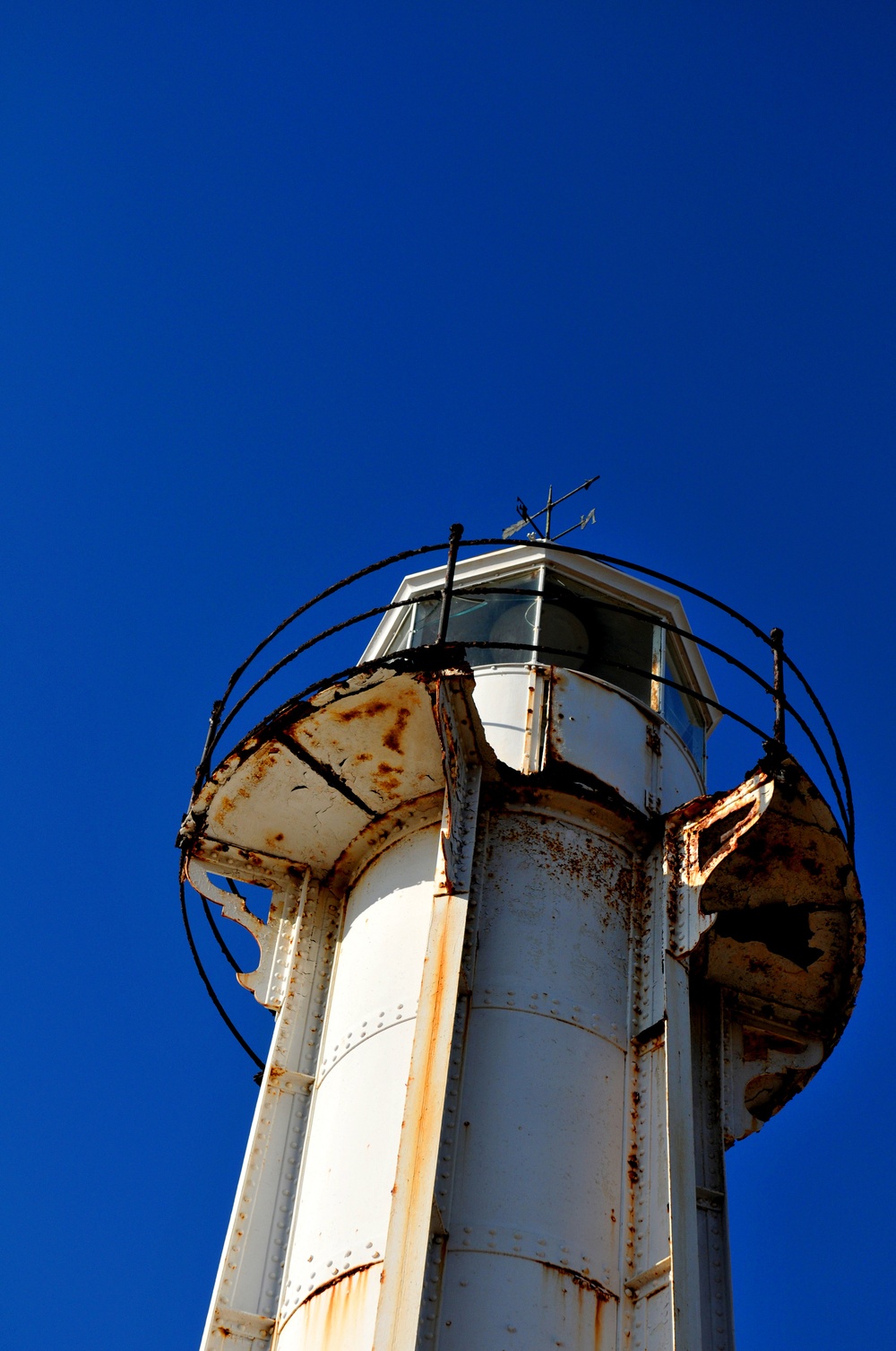 San Diego MSST renovates Winward Lighthouse