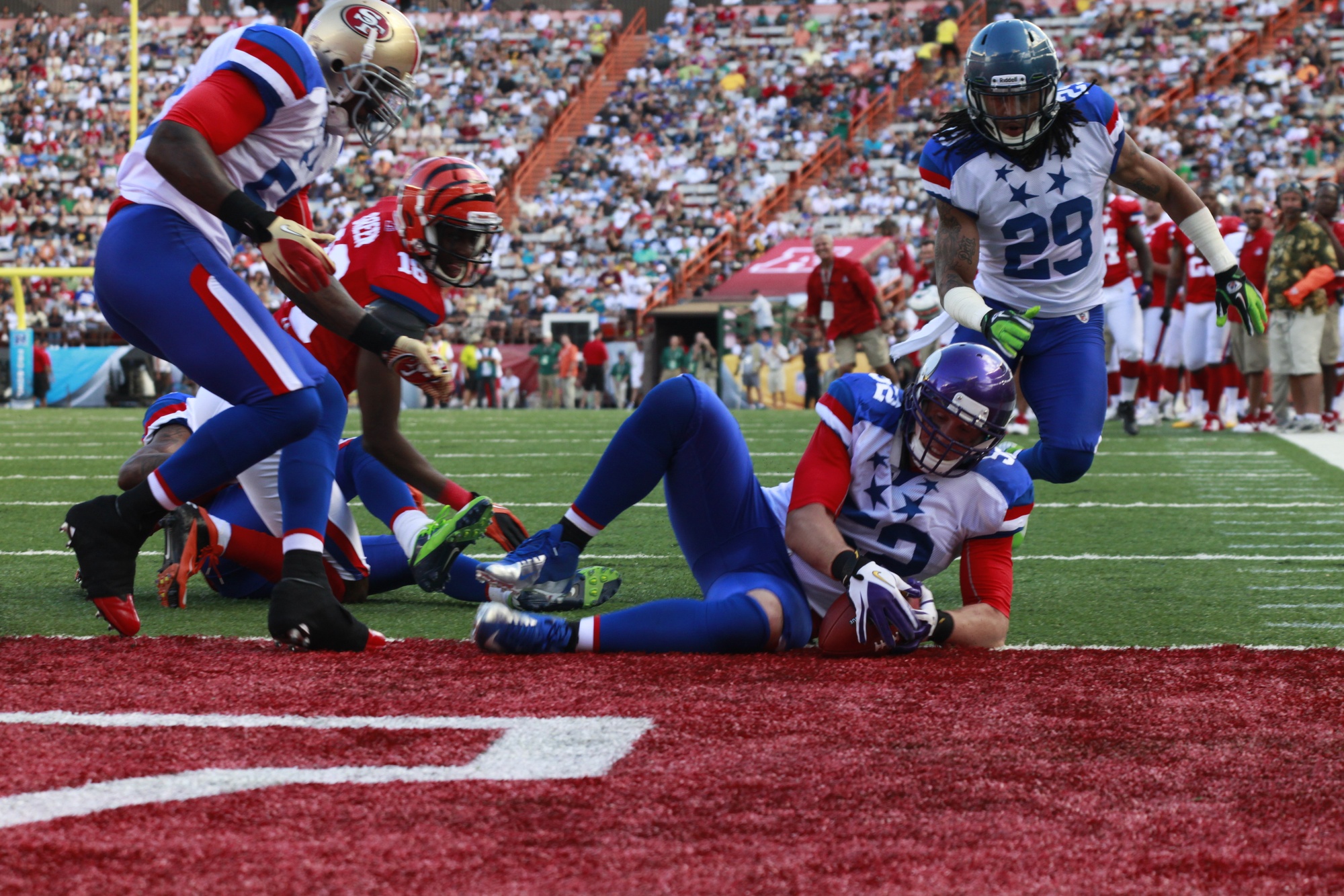 Photos: Revis & McCoy at the Pro Bowl