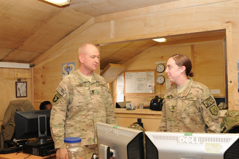 US Forces Afghanistan command sergeant major visits Task Force HydraTroops