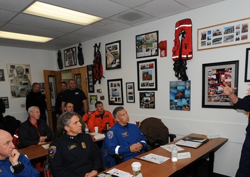US Coast Guard Advanced Helicopter Rescue School hosts joint agency training in Astoria, Ore.