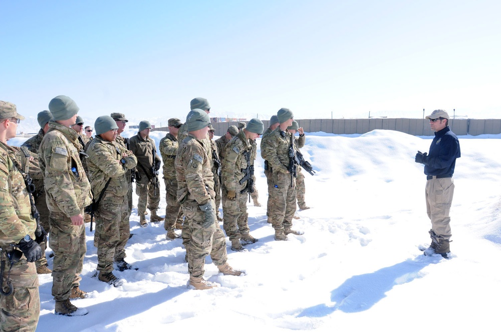 Pathfinders conduct tactical site exploitation