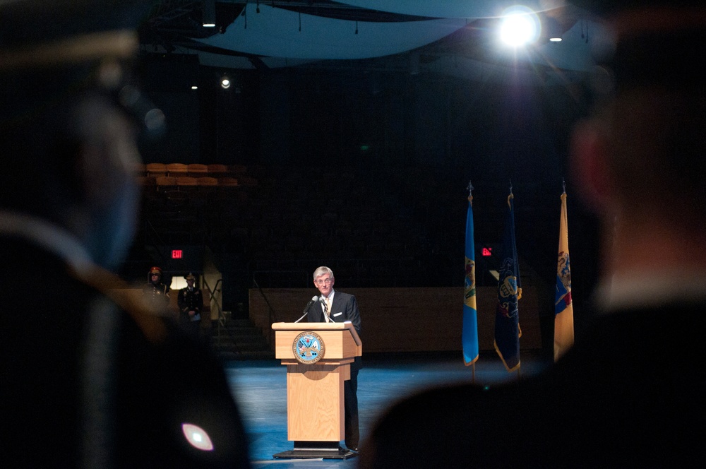 Secretary of the Army gives remarks during new Vice Chief of Staff of the Army’s swearing in