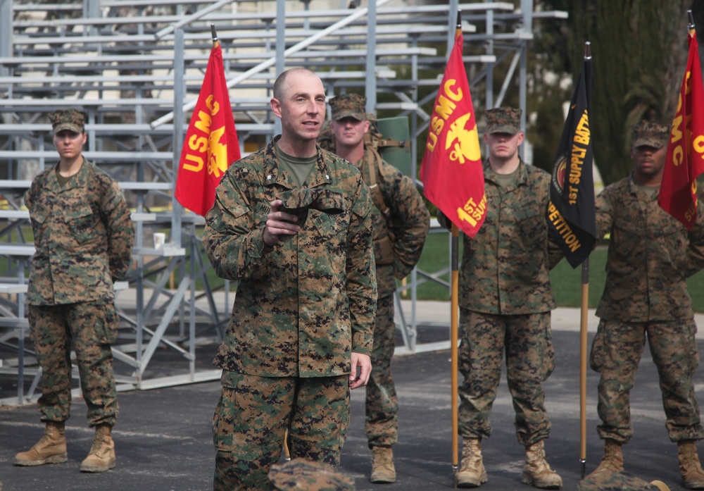 Start Strong, Finish Strong: 12-mile hike not a problem for 1st Supply Bn.