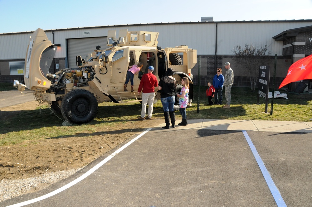 Super Bowl mania spreads at Atterbury