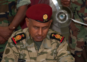 US, Djiboutian military officials sign service agreement