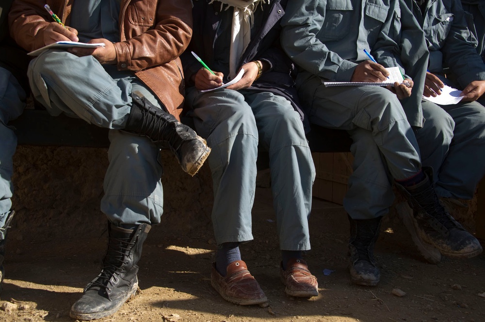 Afghan Uniformed Police receive instructor training