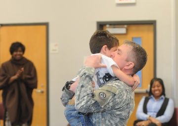 4th BCD soldier gives son the surprise of a lifetime