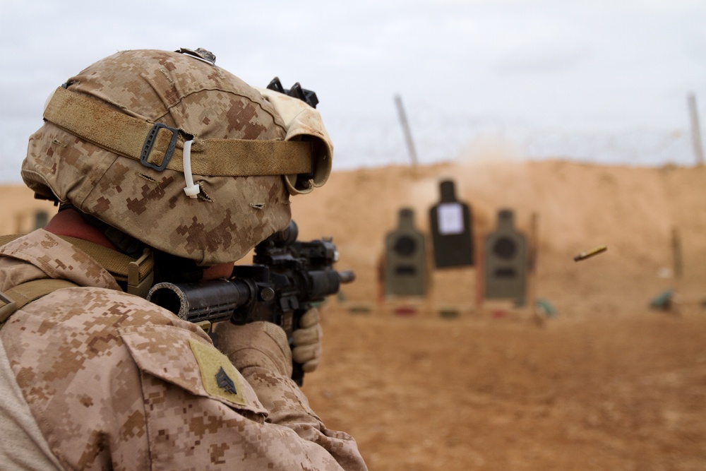 RCT-5 conducts combat marksmanship training at deployment halfway mark