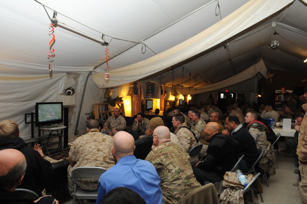 Troops watch Super Bowl XLVI in Afghanistan