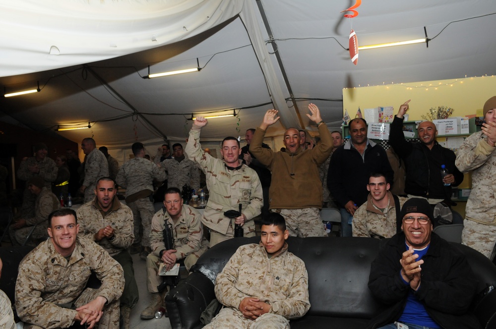 Troops watch Super Bowl XLVI in Afghanistan