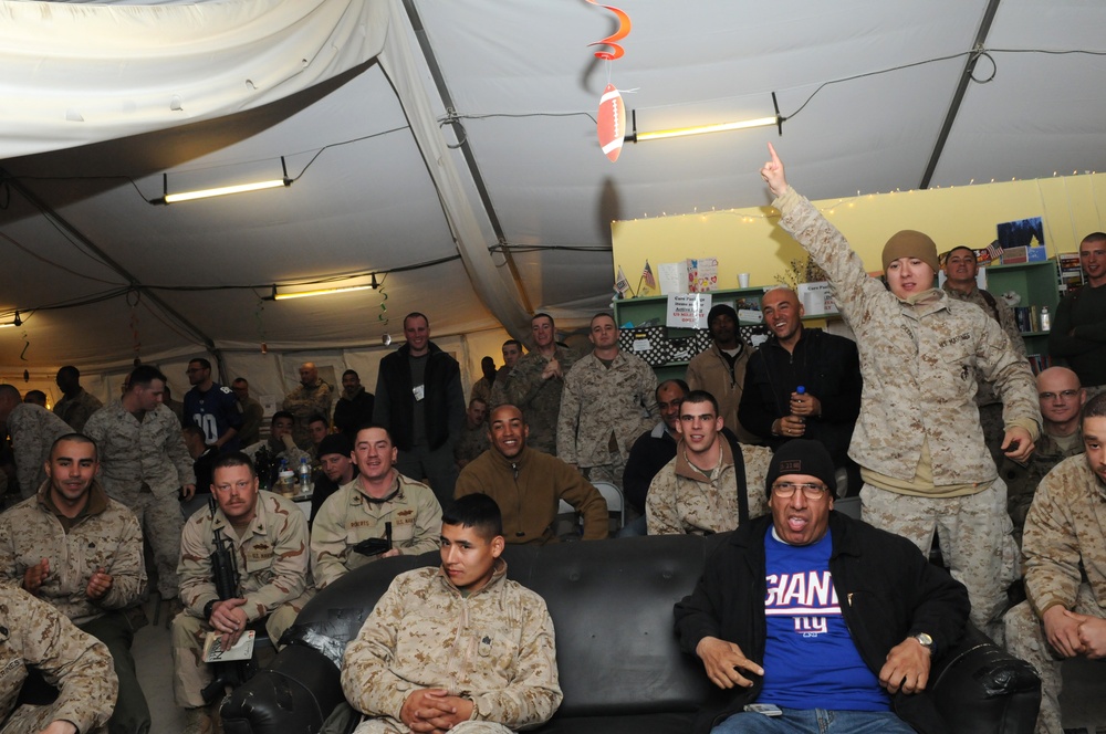 Troops watch Super Bowl XLVI in Afghanistan