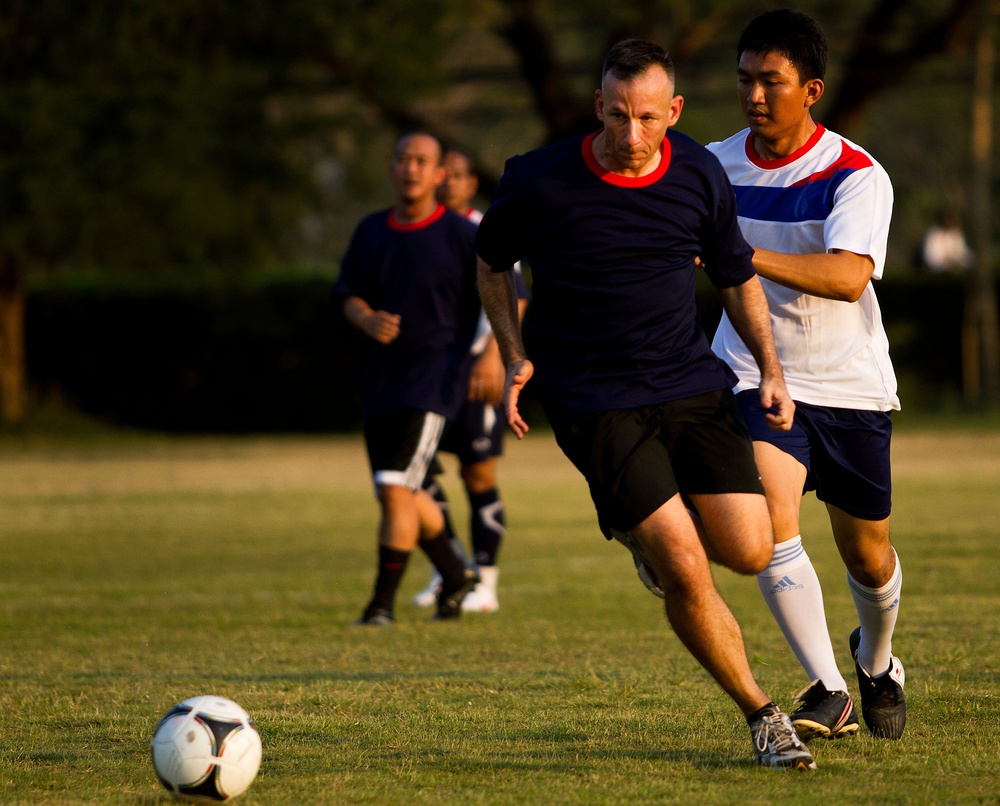 Multinational soccer match enhances camaraderie prior to Exercise Cobra Gold 2012 field training