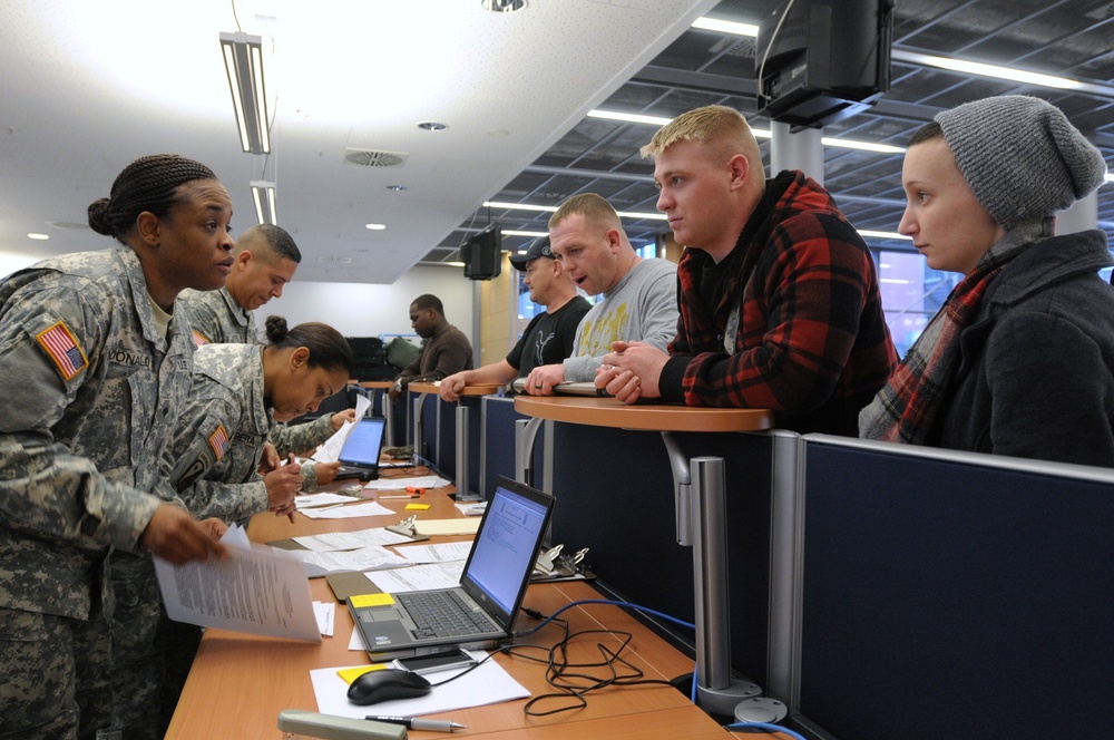 21st Theater Sustainment Command's 1st Human Resources Sustainment Center welcomes Ramstein’s first Patriot Express flight