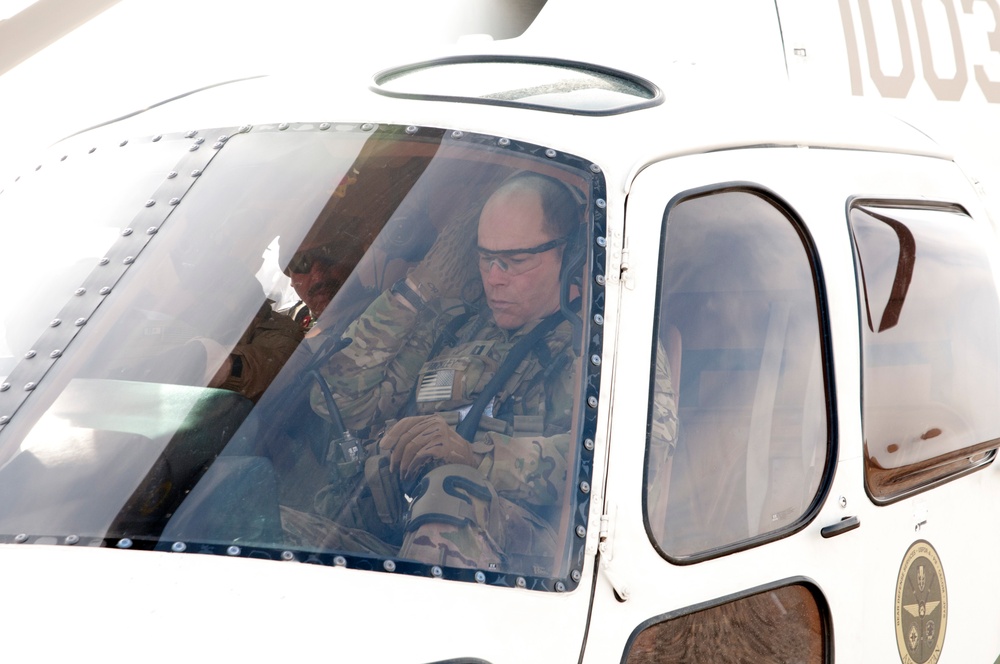 Battle Company commander aerial orientation