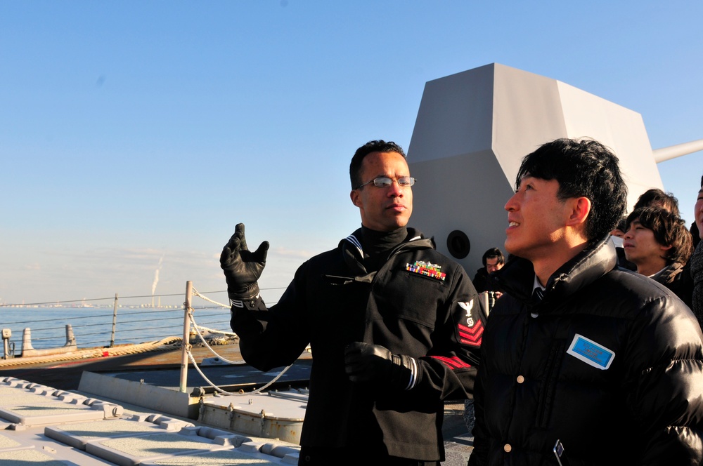 Japanese government employees tour USS Lassen during disaster drill