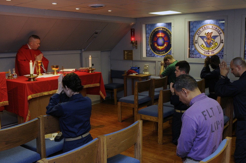 Roman Catholic Mass aboard USS Carl Vinson