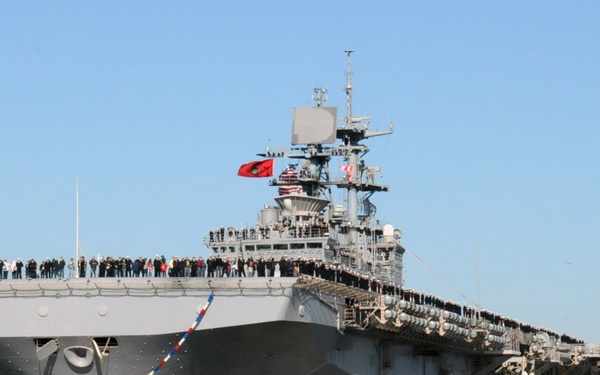USS Bataan returns home