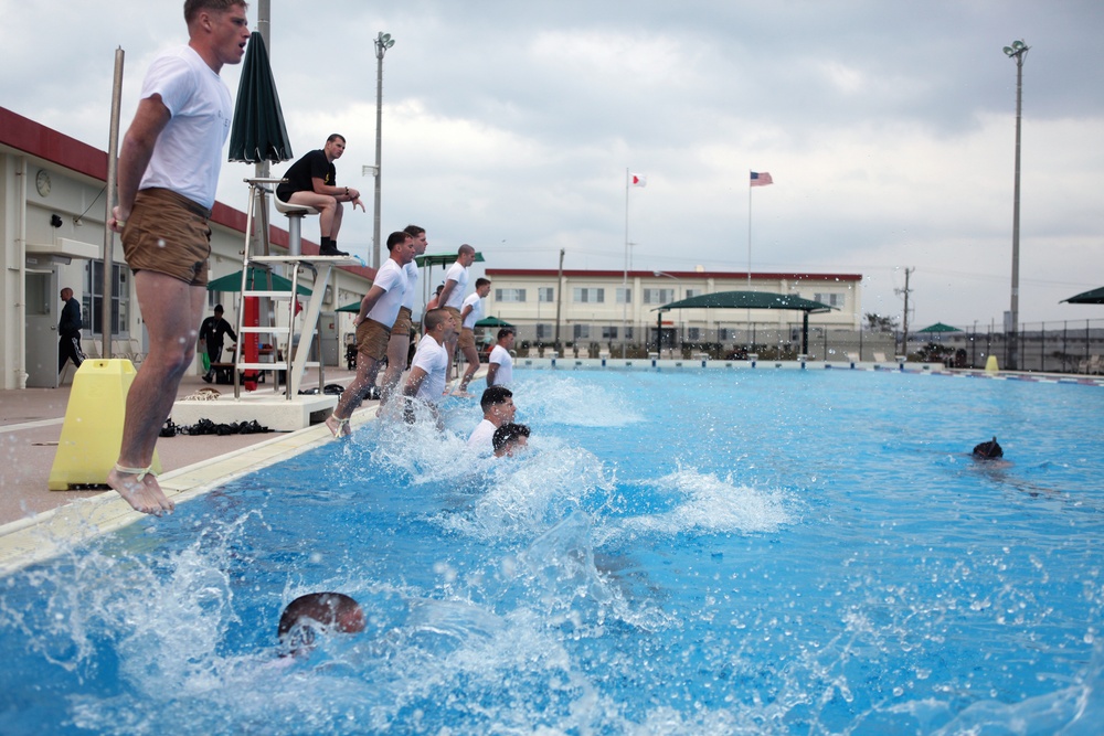 Recon Marines float to top with skill, determination