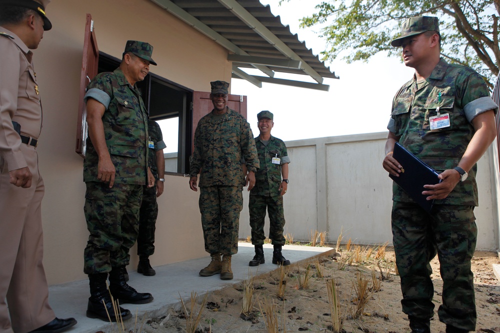 Hat Yao amphibious training facility dedication