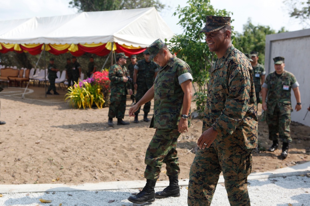 Hat Yao amphibious training facility dedication