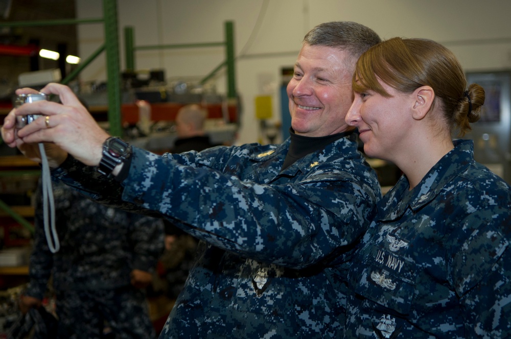 Master Chief Petty Officer of the Navy conducts command visits