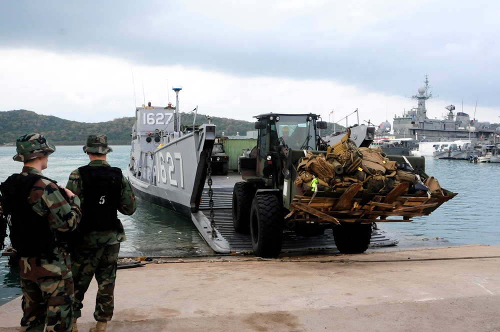 Germantown Offloads Marines; start Cobra Gold
