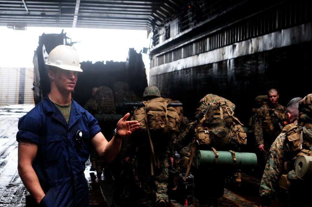 Germantown Offloads Marines; start Cobra Gold