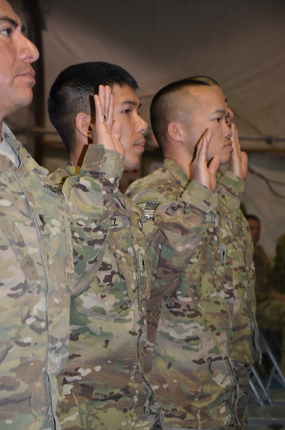 Tennessee Army National Guardsman becomes US citizen