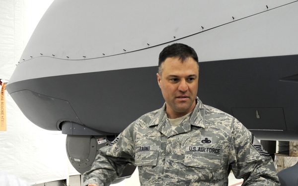 Portales kids tour Cannon with air commandos