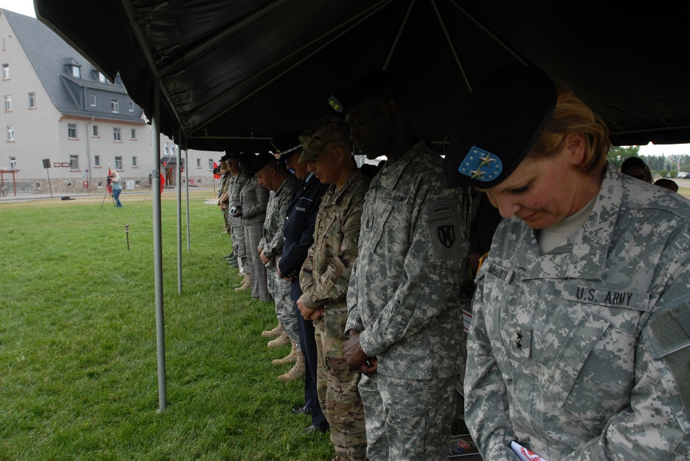 Bowing for prayer