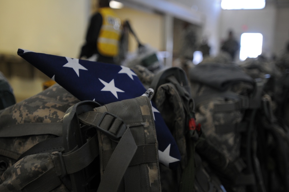 Paratrooper's flag for in flight re-enlistment