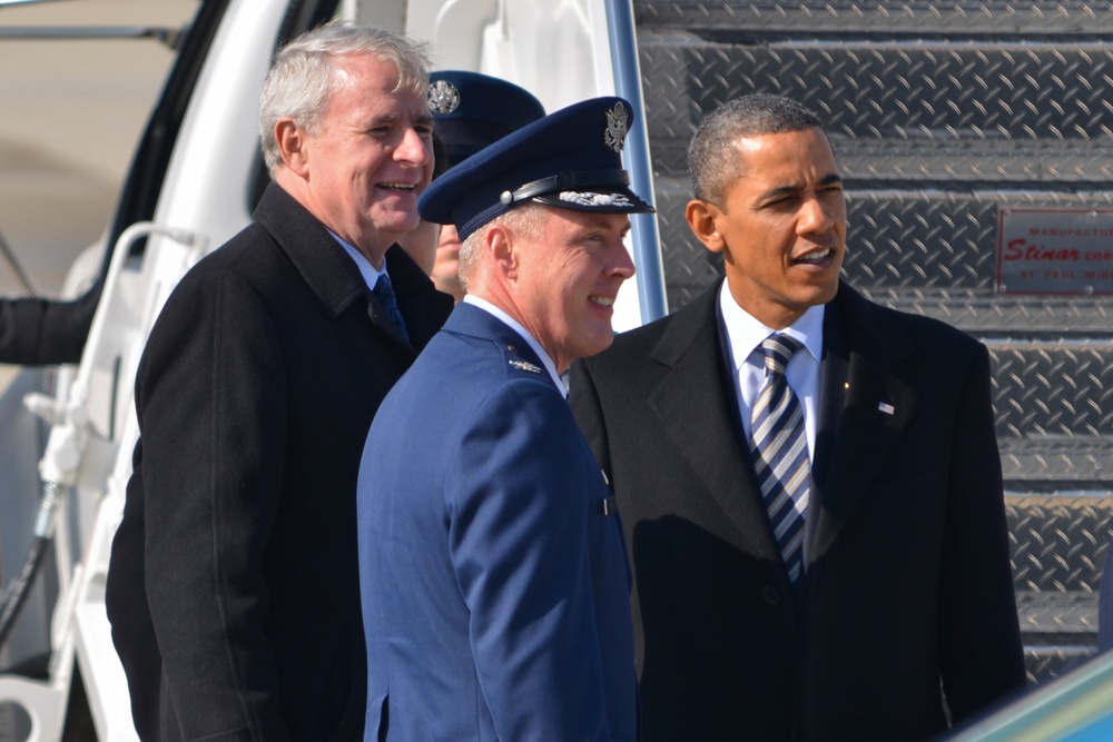 President Barack Obama greets vice commander