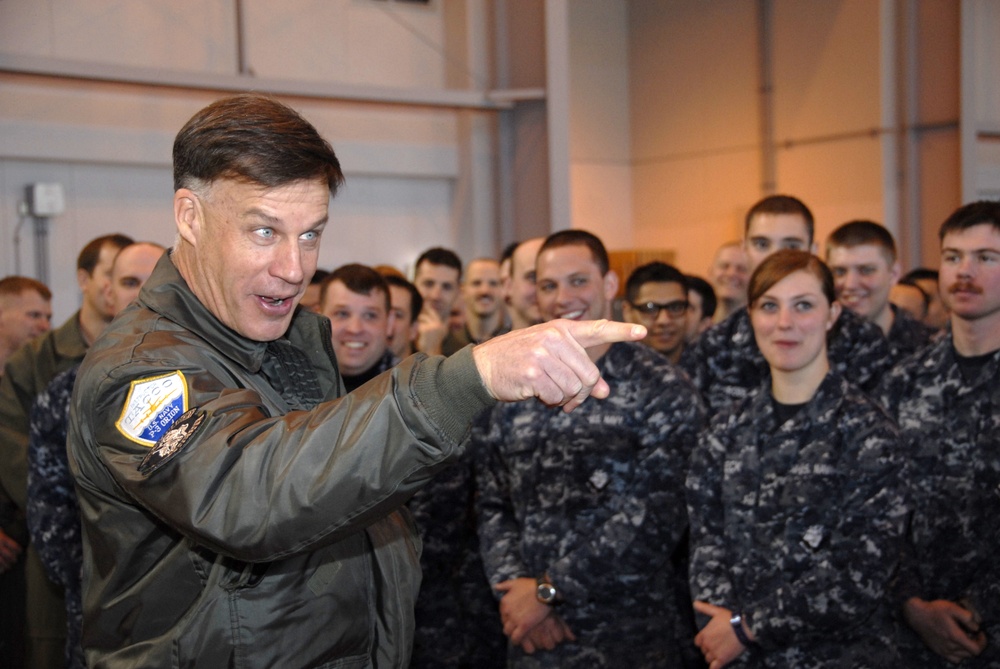 Rear Adm. Sean Buck visits VP-1