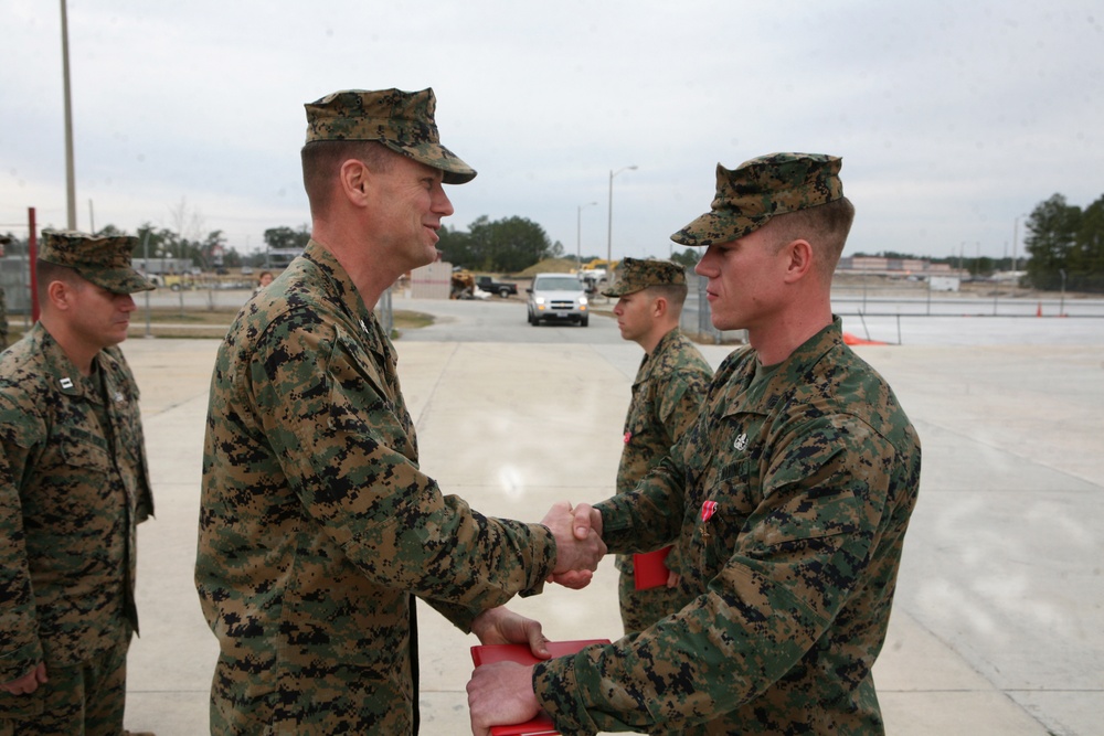 EOD technicians earn bronze stars for heroism
