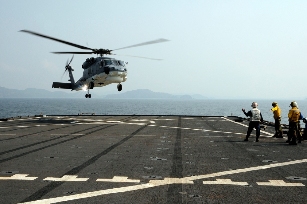 USS Germantown participates in Exercise Cobra Gold 2012