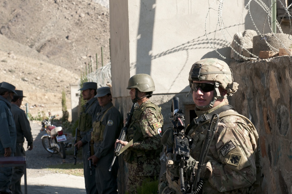 Soldiers of the 45th IBCT