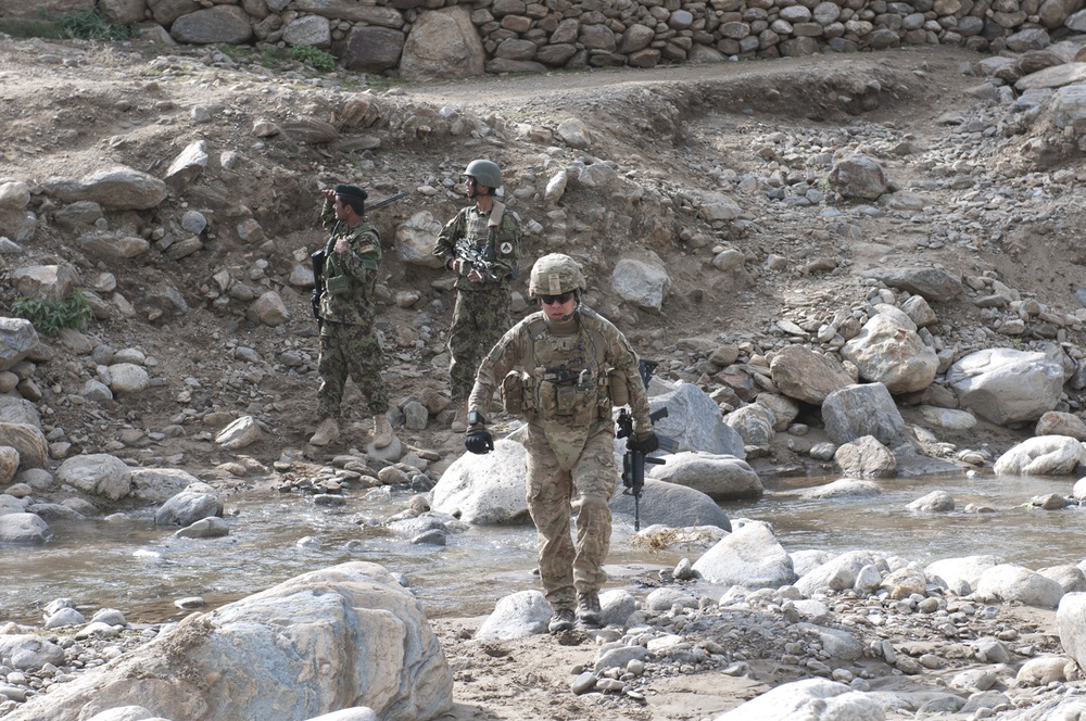 Soldiers of the 45th IBCT