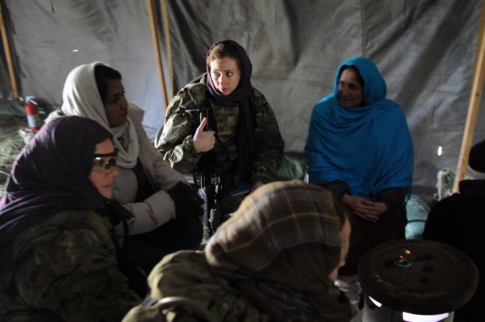 Provincial Reconstruction Team Kunar training at Camp Atterbury